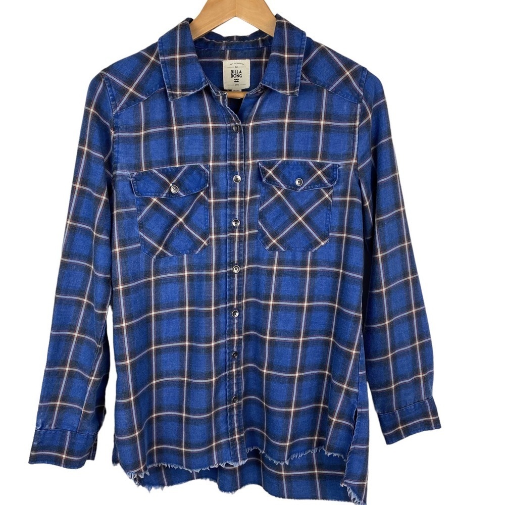 Billabong Plaid Womens Shirt Size Medium Raw Hem Button Front Long Sleeve Blue